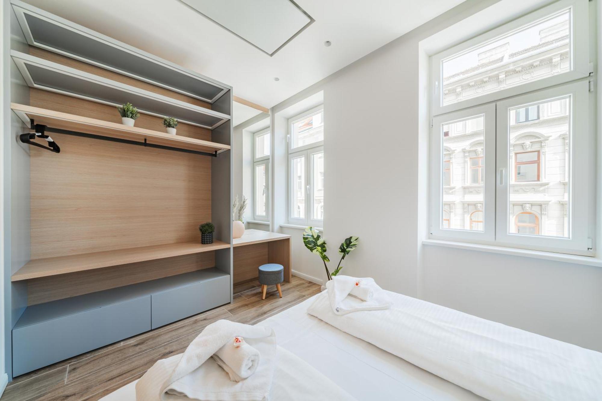 Zeus Design Schoenbrunn Apartment Vienna