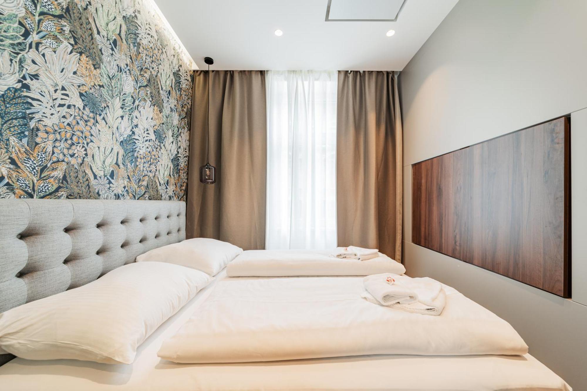 Zeus Design Schoenbrunn * Viena