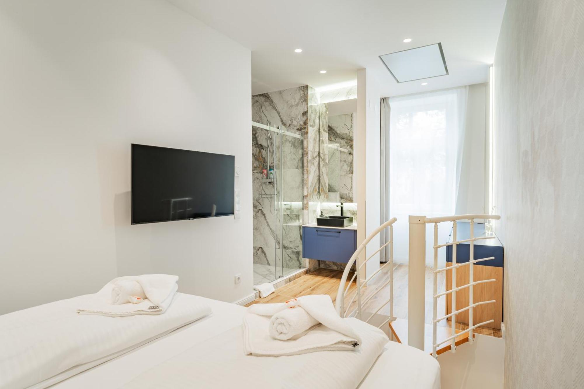 Zeus Design Schoenbrunn * Viena